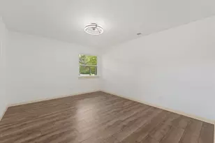2002 Shawnee St, Denton, TX 76209 - Photo 26
