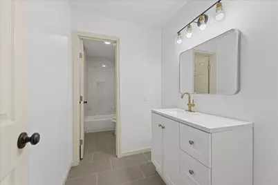 2002 Shawnee Street, Denton, TX 76209 - Photo 8
