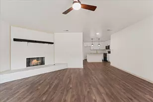 2002 Shawnee St, Denton, TX 76209 - Photo 8