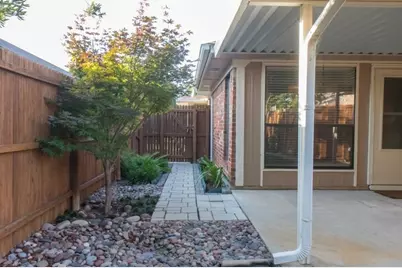557 Grace, Coppell, TX 75019 - Photo 4