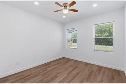 2406 Naoma Street, Dallas, TX 75241 - Photo 18