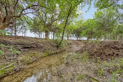 641 Jameson, Van Alstyne, TX 75495 - Photo 10