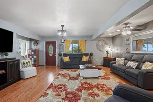 2182 Sunflower Rd, Paradise, TX 76073 - Photo 12