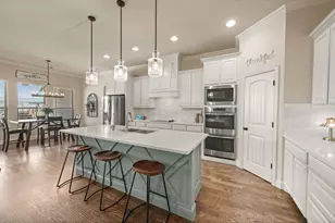 13310 McAllen Ln, Justin, TX 76247 - Photo 12