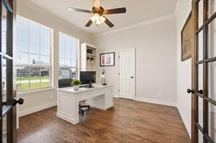13310 McAllen Ln, Justin, TX 76247 - Photo 8