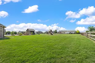 13310 McAllen Ln, Justin, TX 76247 - Photo 38