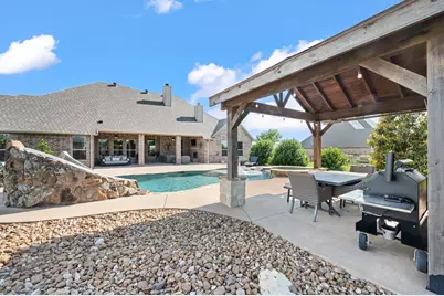 13310 McAllen Lane, Justin, TX 76247 - Photo 36