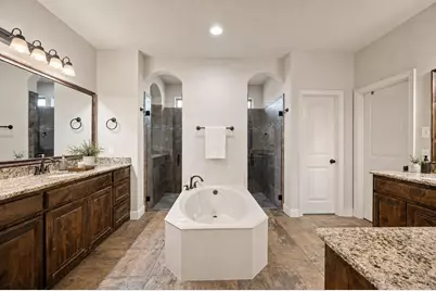 13310 McAllen Lane, Justin, TX 76247 - Photo 18
