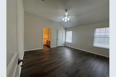 1010 Teresa Court, Granbury, TX 76048 - Photo 6