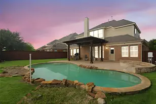 830 Woodview Dr, Prosper, TX 75078 - Photo 2
