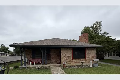 305 N Union, Whitesboro, TX 76273 - Photo 1