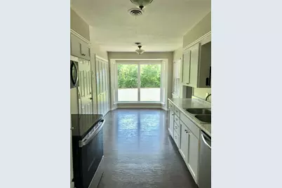 306 Line Drive, Gainesville, TX 76240 - Photo 12