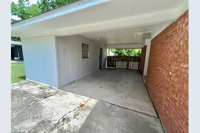 306 Line Drive, Gainesville, TX 76240 - Photo 2
