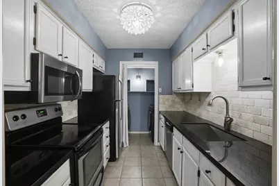 16301 Ledgemont Lane #281, Addison, TX 75001 - Photo 8
