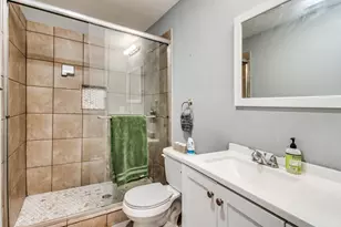 9645 Limestone Dr, Dallas, TX 75217 - Photo 8