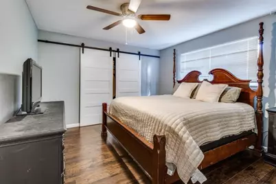 9645 Limestone Drive, Dallas, TX 75217 - Photo 6