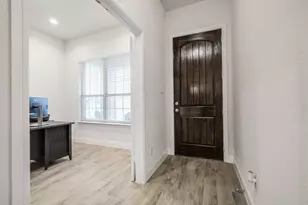 932 Harvest Way, Argyle, TX 76226 - Photo 2