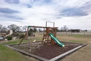 2300 Berend Rd, Pilot Point, TX 76258 - Photo 4
