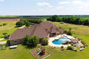 2300 Berend Rd, Pilot Point, TX 76258 - Photo 2
