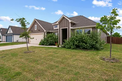 943 Buttercup Drive, Pilot Point, TX 76258 - Photo 2