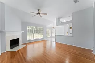 6903 Hawaii Ln, Arlington, TX 76016 - Photo 2