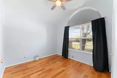6903 Hawaii Lane, Arlington, TX 76016 - Photo 12