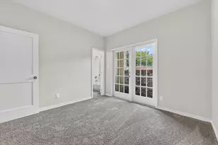 4800 W Lovers Ln, Dallas, TX 75209 - Photo 18