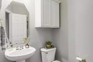 8653 Shakespeare Ln, Frisco, TX 75036 - Photo 16