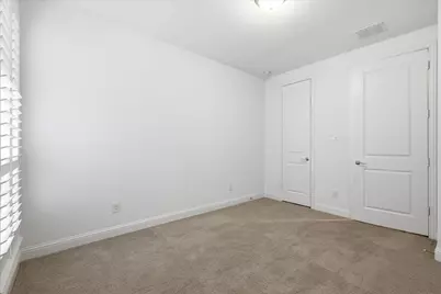 2425 Hunters Boulevard, Lewisville, TX 75056 - Photo 28