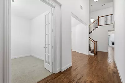 2425 Hunters Boulevard, Lewisville, TX 75056 - Photo 4