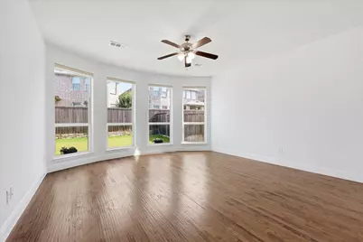 2425 Hunters Boulevard, Lewisville, TX 75056 - Photo 20