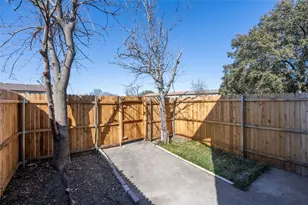 2813 Wimbledon Ct, Garland, TX 75041 - Photo 28