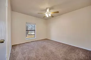 821 Timberoaks Dr, Azle, TX 76020 - Photo 26