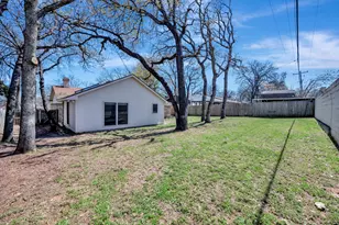 821 Timberoaks Dr, Azle, TX 76020 - Photo 34