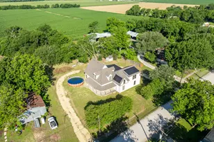 700 Harrel Ave, Bynum, TX 76631 - Photo 40
