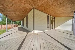 700 Harrel Ave, Bynum, TX 76631 - Photo 4
