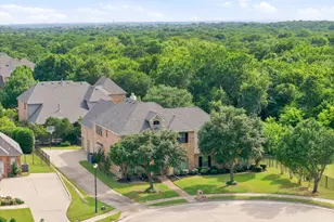 4615 Wild Honey Ct, Flower Mound, TX 75022 - Photo 4
