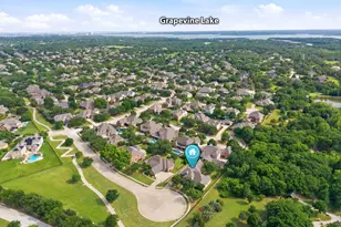 4615 Wild Honey Ct, Flower Mound, TX 75022 - Photo 6