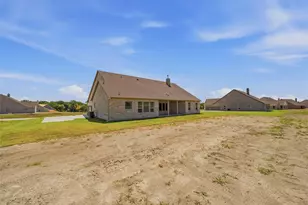 709 Water Side Dr, Van Alstyne, TX 75495 - Photo 34