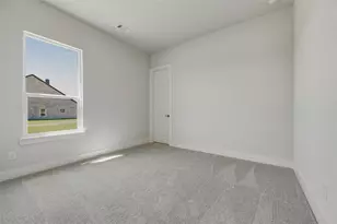 709 Water Side Dr, Van Alstyne, TX 75495 - Photo 16