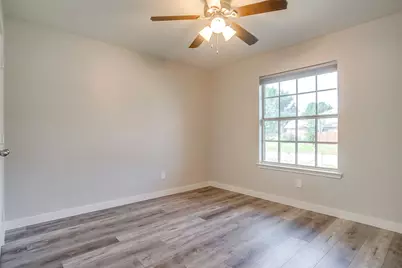 1024 Heberle Drive, Burleson, TX 76028 - Photo 26