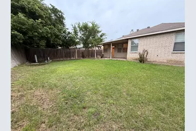 3501 Cattlebaron Drive, Fort Worth, TX 76262 - Photo 10