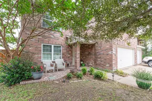 2020 Wellington Point, Heartland, TX 75126 - Photo 2