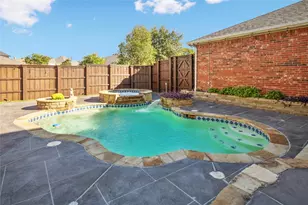 8812 Bluffcreek Ln, Plano, TX 75024 - Photo 34