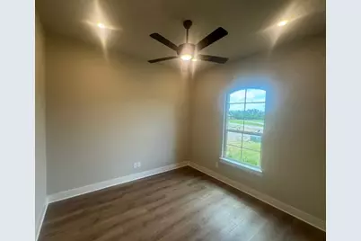 412 Indian Creek Road, Van Alstyne, TX 75495 - Photo 6