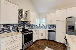2521 Benbrook Blvd, Fort Worth, TX 76109 - Photo 12