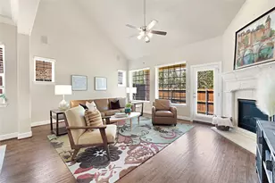 428 King Galloway Dr, Lewisville, TX 75056 - Photo 6