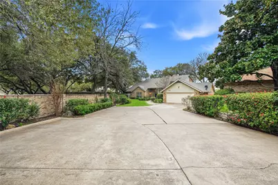 4424 Westridge Avenue, Fort Worth, TX 76116 - Photo 2