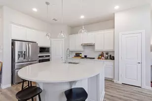 372 Somerville Dr, McKinney, TX 75071 - Photo 6
