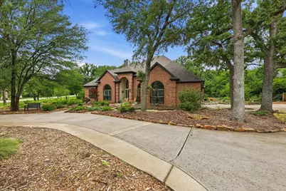 101 W Oak Shores Drive, Cross Roads, TX 76227 - Photo 4